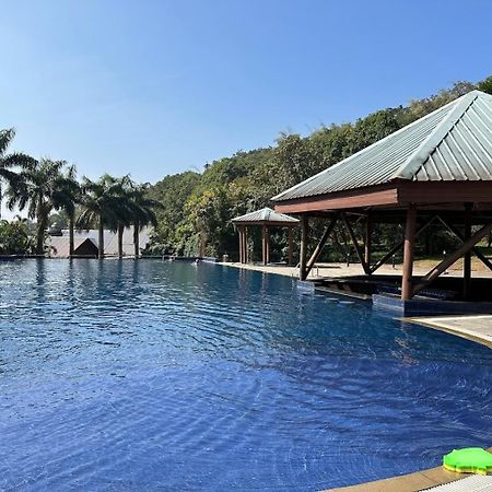 Aveda Suites At Aamby Valley City Лонавла Екстер'єр фото